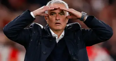 انفراجة حاسمة وصراع بين كبار الصحفيين.. كيف يحسم ريال مدريد صفقته المعقدة قبل إغلاق الميركاتو؟