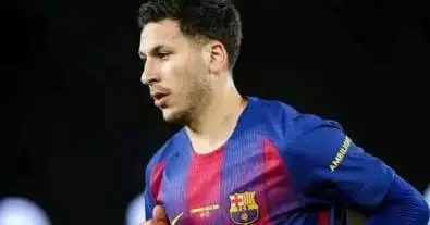 قرار حاسم من فليك يطيح بنجم جديد خارج برشلونة.. والسبب شرط سرّي في العقد!