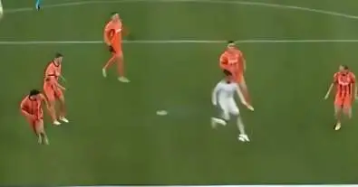 أوليسيا يشعل المباراة بهدف من عالم آخر.. خيال وإبداع يخطفان الأنظار!