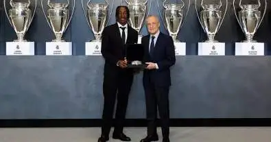ريال مدريد يقدم يان ديوماندي رسميًا.. المدافع الإيفواري يبدأ رحلته مع النادي الملكي