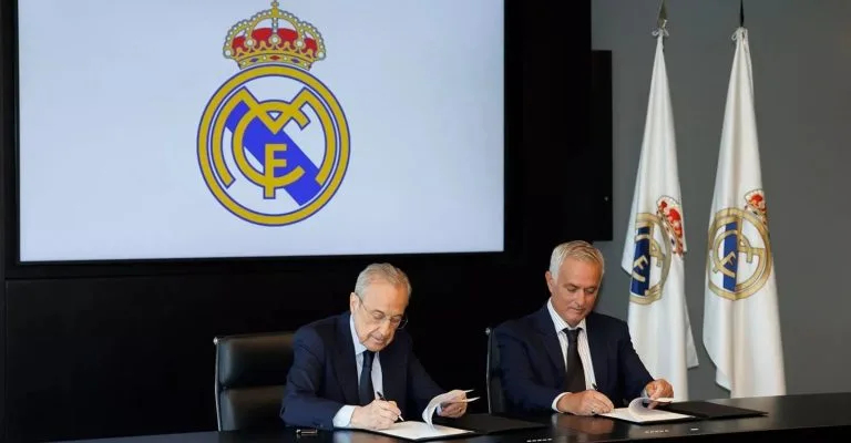 فلورنتينو بيريز يستعد لتغيير استراتيجية ريال مدريد في الميركاتو من أجل مورينيو