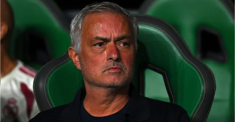 مورينيو يكشف سر تراجع ريال مدريد أمام إلتشي بعد التقدم بهدفين