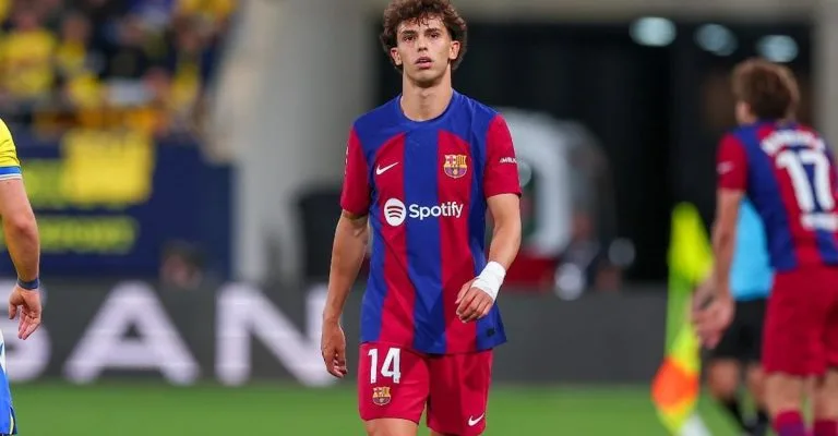عقبة مفاجئة أمام عودة جواو فيليكس إلى برشلونة.. بند سري في عقده مع النصر قد يحسم مستقبله