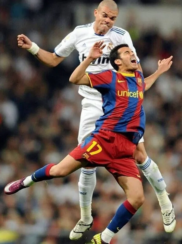 أسرار كروية تُكشف لأول مرة.. يورغن كلوب يتحدث بصراحة عن صراع برشلونة وريال مدريد