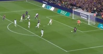 مستحيل.. لامين يامال يرتكب جريمة في حق جماهير برشلونة ويهدر هدفاً لا يضيع في الكلاسيكو!
