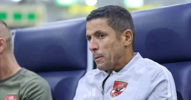 الأهلي يتحرك لضم أولى صفقات الشتاء.. عموتة يمنح الضوء الأخضر لمدافع أجنبي