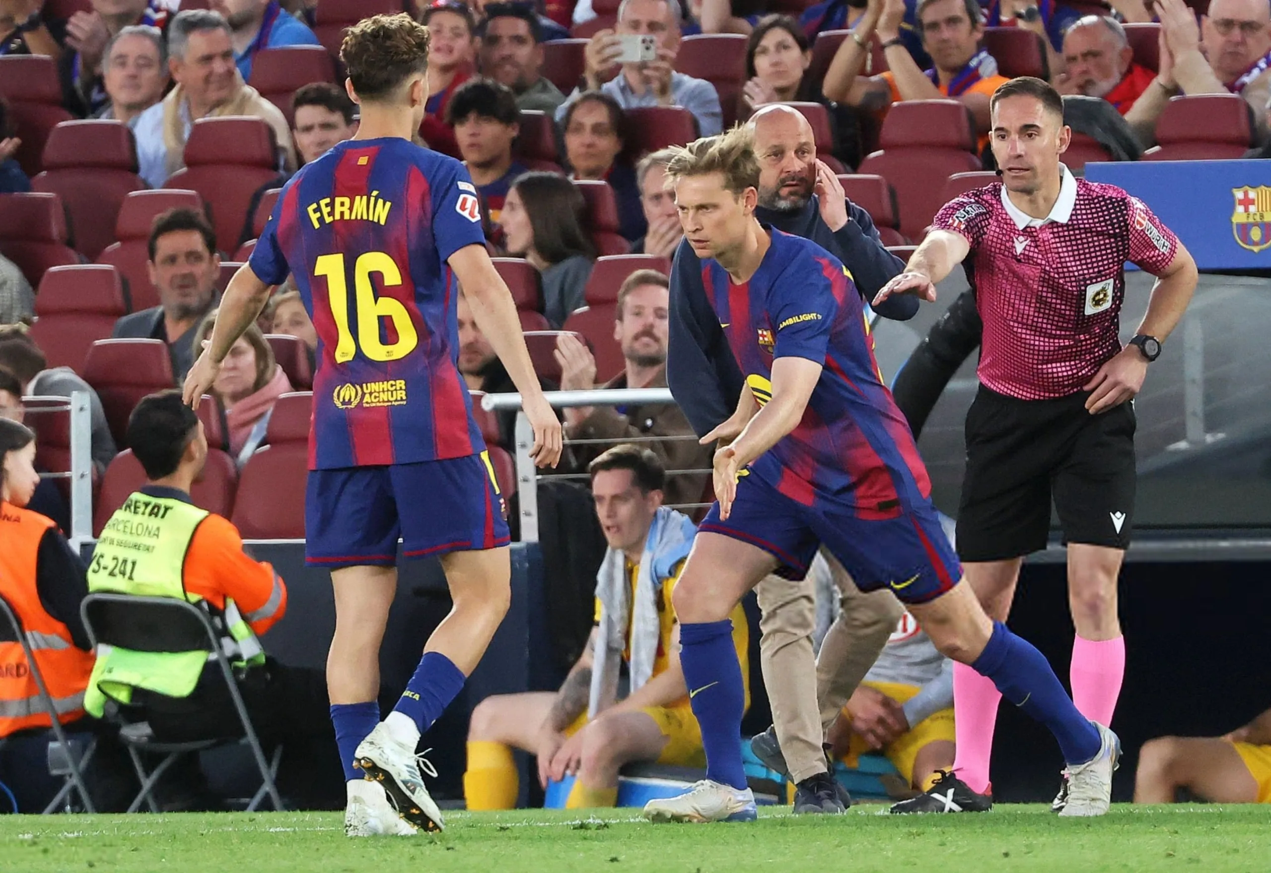فرينكي دي يونج يعلن جاهزيته للكلاسيكو.. وموقفه من المشاركة أمام ريال مدريد
