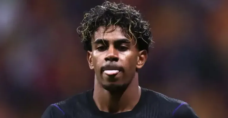 لامين يامال يرد على لاعب غلطة سراي برسالة ساخرة بعد الرباعية.. ورد اللاعب فاجأ الجميع